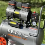 كمبروسر كاتم الصوت بدون زيت 30 لتر 1400 وات DWT